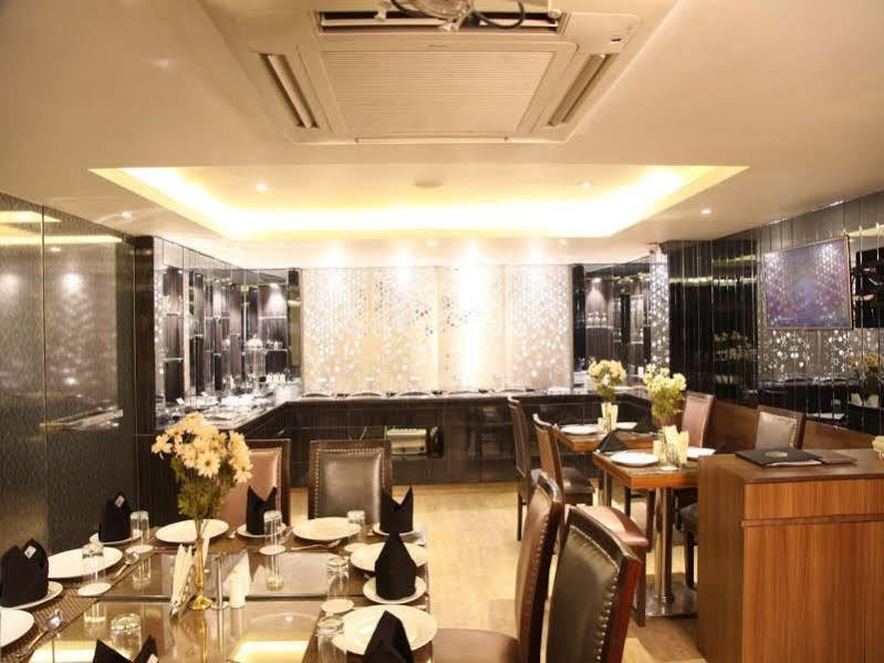 Hotel Jrd Exotica-Business Hotel New Delhi Eksteriør bilde